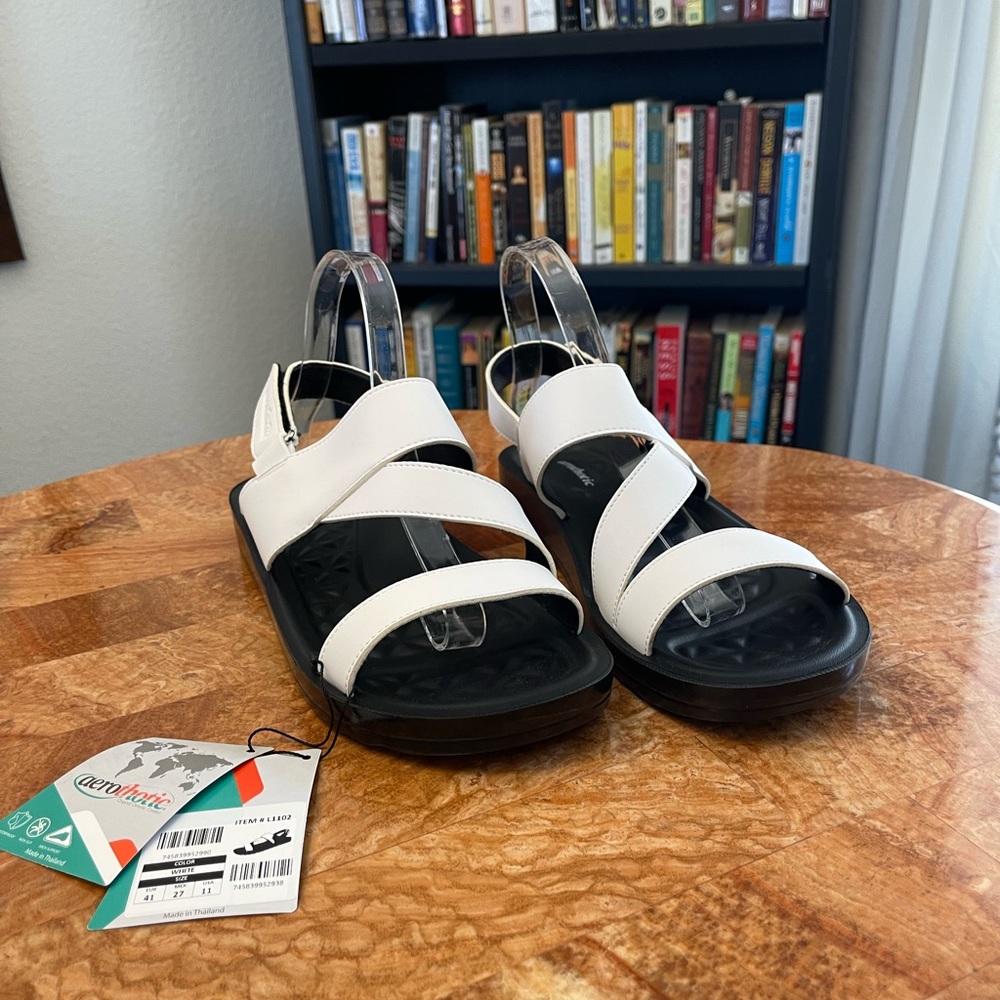 NEW    Aerothotic | White Tribolt Sandal  ZL840